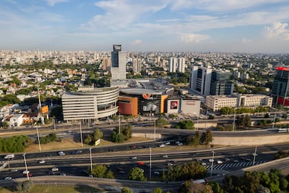 El famoso centro comercial de la Avenida General Paz ofrece a sus visitantes una propuesta renovada y cada vez más completa.