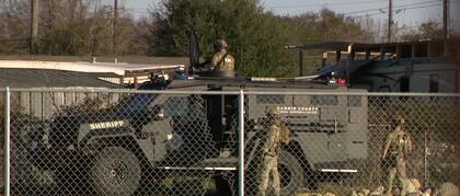 El FBI cercó la zona donde vivía el atacante para requisar su casa en busca de más pista que aclaren los motivos del hecho