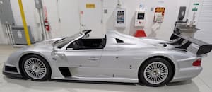 Incautan un descapotable de más de US$10 millones en una causa narco contra un ex deportista olímpico