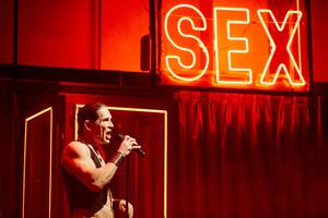 El fenómeno hot que fue la obra más convocante y el sorprendente dato del autor más representado