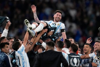 El festejo argentino en Wembley: Messi sumó otro título