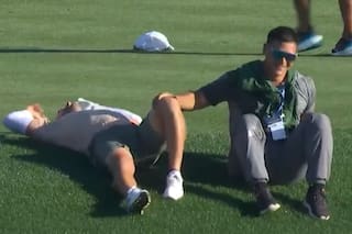 El descontrolado festejo de un golfista argentino después de hacer un hoyo en uno en el "quinto major"