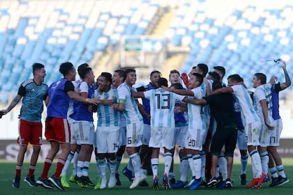 El festejo de Argentina después del triunfo por 2-1 ante Uruguay