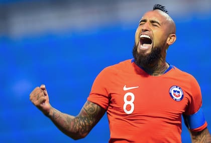 El festejo de Arturo Vidal con la selección chilena, en el reciente amistoso ante Guinea en Alicante