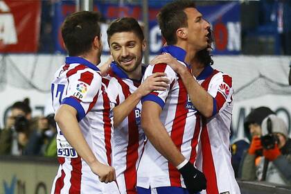 El festejo de Atlético Madrid, que en 30 minutos marcó tres goles