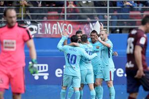 Barça venció 2-0 a Eibar, con una genial asistencia de Messi a Suárez