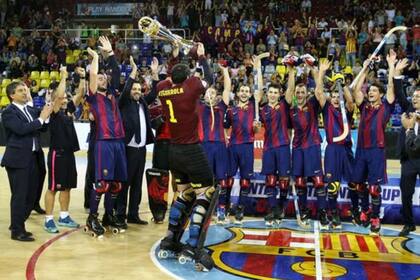 El festejo de Barcelona tras vencer a Petroleros de Mendoza