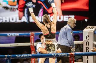 De princesa a reina: la noche del Luna Park alumbró a una nueva campeona mundial de boxeo