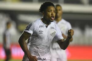 Copa Libertadores: Santos goleó a Gremio y espera a Boca o Racing en semifinales