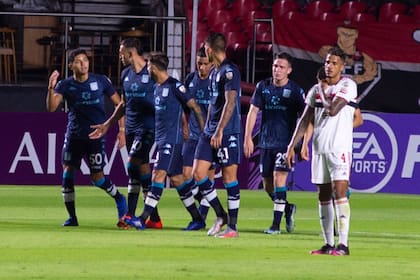 El festejo de la Academia ante el San Pablo de Crespo