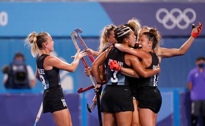 El festejo de las Leonas ante India
