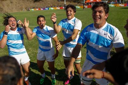 El festejo de los Pumas 7s tras vencer a Uruguay en la final