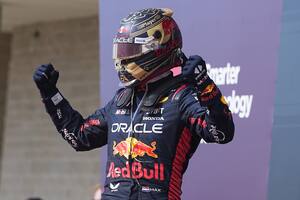 Verstappen completó el sueño americano y ataca otro récord en la Fórmula 1; Hamilton y Leclerc, desclasificados