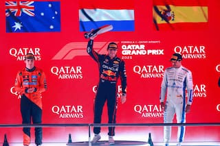 Verstappen ganó en Qatar, Norris terminó 4°, Colapinto 14° y el campeonato se define en la última fecha