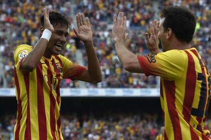 El festejo de Messi con Neymar