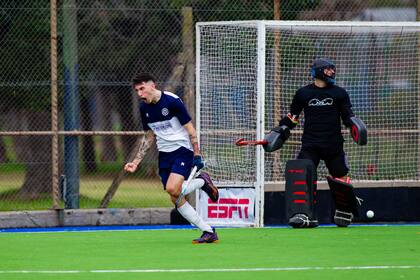 El festejo de Mitre ante Banade