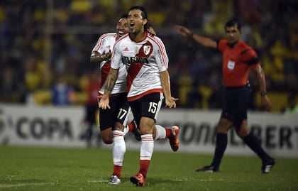 El festejo de Pisculichi después de su golazo