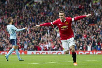 El festejo de Rooney, quien abrió el marcador en el Old Trafford