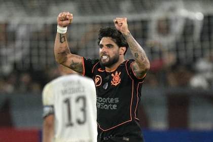 Platense cae 2-0 en su histórico debut en Libertadores: Garro brilla y el sueño se nubla