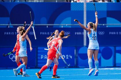 El festejo de Zoe Díaz de Armas para el triunfo por 3 a 0 ante Gran Bretaña