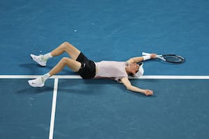 Sinner remontó una cinematográfica final de Australia ante Medvedev y logró su primer Grand Slam