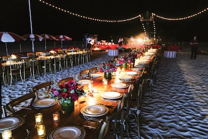 El festejo en Faena Beach incluyó un exquisito asado a cargo de Francis Mallmann.
