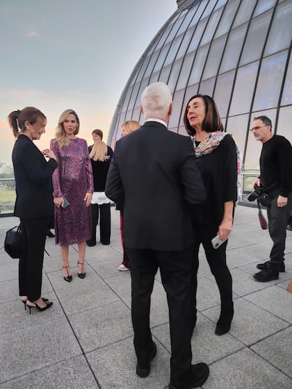 El festejo entre amigos, familiares y personalidades de la cultura