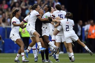 Estados Unidos: el tetracampeón del fútbol que se levanta contra el poder