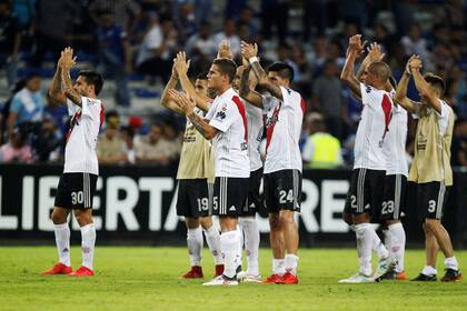 El festejo final de River ante Emelec en Guayaquil