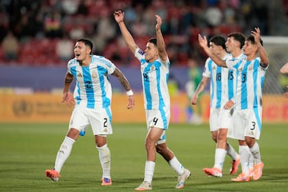 El festejo final del Sub 20 de Argentina tras eliminar a México del Mundial