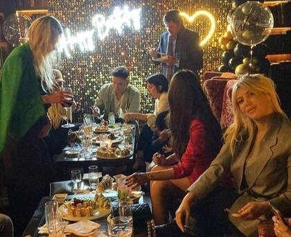 El festejo sorpresa tuvo lugar en Presidente Bar