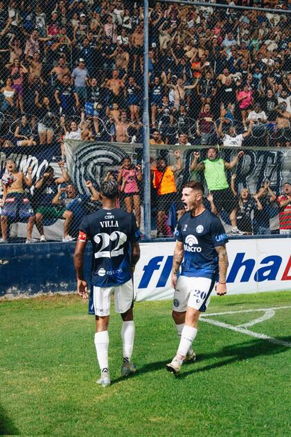 El festejo tras el golazo que marcó en la última fecha, en el empate 2-2 ante Estudiantes.