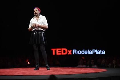 El festival incluirá intervenciones artísticas, espacios de diálogo y cuatro bloques temáticos que explorarán distintas formas de entender el paso del tiempo