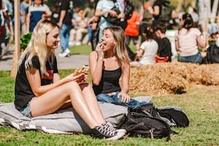 Sabor a Buenos Aires vuelve a Recoleta con platos de bodegones, pizzerías y heladerías a precios promocionales