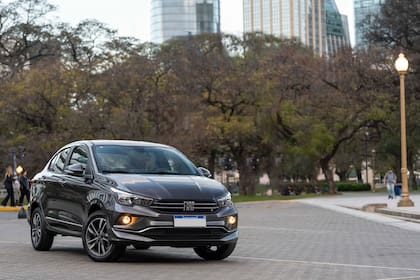 El Fiat Cronos es buscado porque “está hecho a la medida de nuestro país”