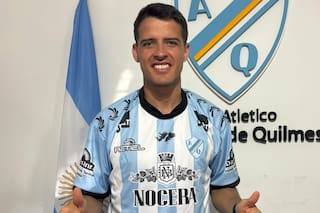 Un club del ascenso confirmó a un jugador que estuvo preso por abuso sexual y 48 horas después se arrepintió