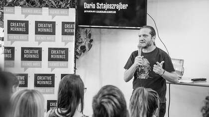 El filósofo Darío Sztajnszrajber, en una de las charlas