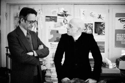 El filósofo Michel Foucault con el escritor Claude Mauriac