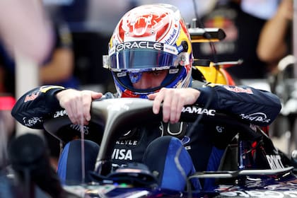 El fin de semana, en Japón, Max Verstappen examinará si la fábrica de Milton Keynes ofreció mejoras en el modelo RB22, un auto que en dos fechas enseñó ausencia de ritmo y sobrepeso
