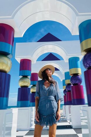 El fin de semana pasado, la modelo estuvo presente en la feria Art Basel.
