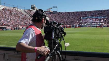 Cómo sigue la pelea por los derechos de TV del fútbol argentino: AFA vs. Fox-Disney.