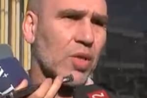 El fiscal Adrián Arribas está a cargo de la investigación del triple crimen