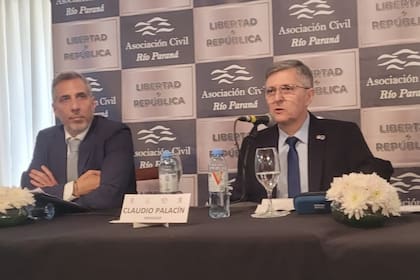 El fiscal Diego Luciani y el exfiscal Claudio Palacin