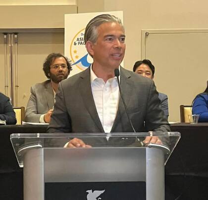 El fiscal general de California, Rob Bonta, señaló que continúan con las investigaciones respecto al arribo de migrantes