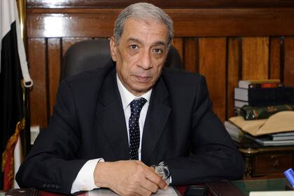 El fiscal general egipcio, Hisham Barakat, en su oficina en El Cairo, en 2013