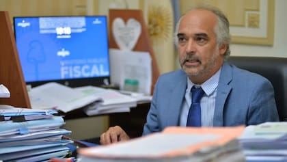 El fiscal José Canciotti, uno de los funcionarios amenazados por narcos