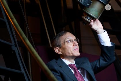 El físico teórico de la Universidad de Harvard, Avi Loeb, propone que el cometa 3I/ATLAS podría ser una sonda alienígena(Foto: X)