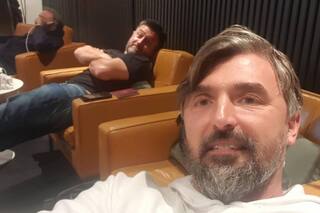 Quién es Ulises Badio, el argentino que espera junto a Djokovic si pueden entrar a Australia