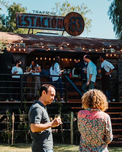 El flamante wine bar Estación 83