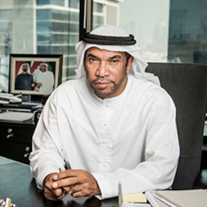 Ali es el chairman de Albwardy Investments, un grupo que factura más de 1000 millones de dólares por año en varios rubros de la producción y el comercio.
